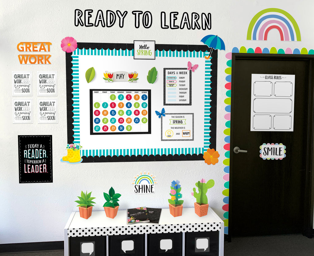 Year-Round Seasonal Accents Bulletin Board