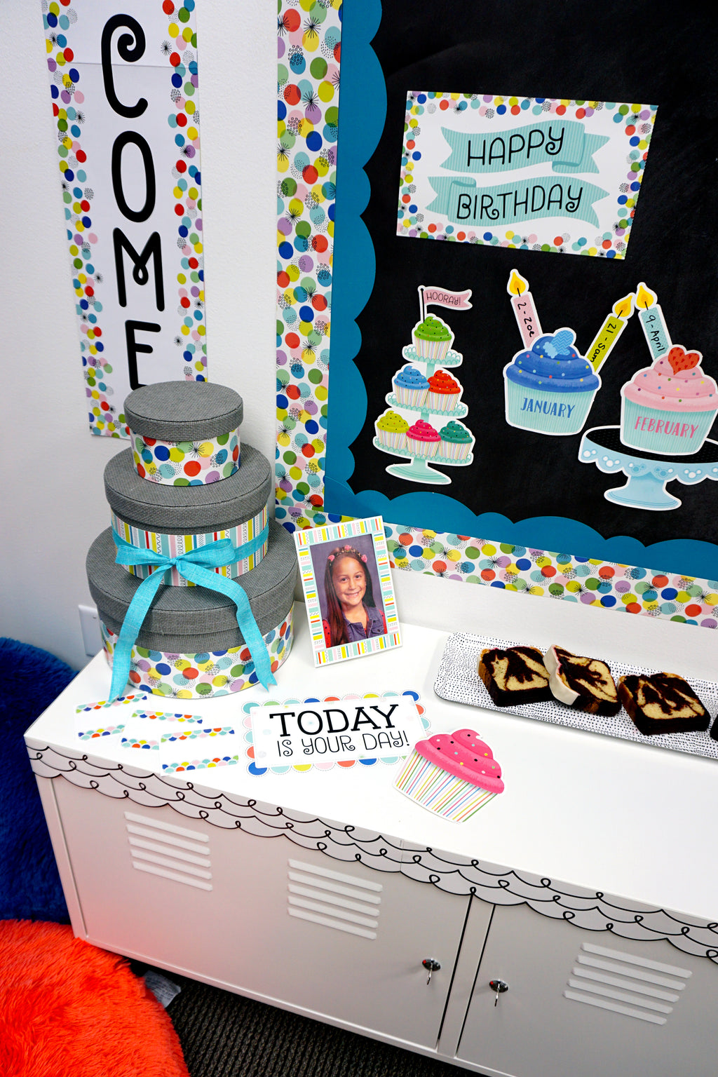 Color Pop Birthday Mini Bulletin Board