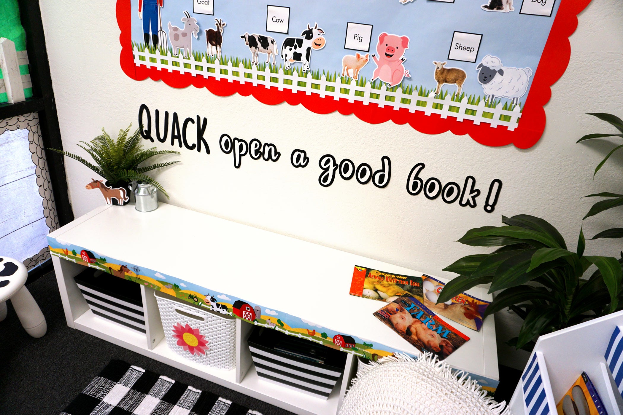 Farm Friends The Farm Mini Bulletin Board