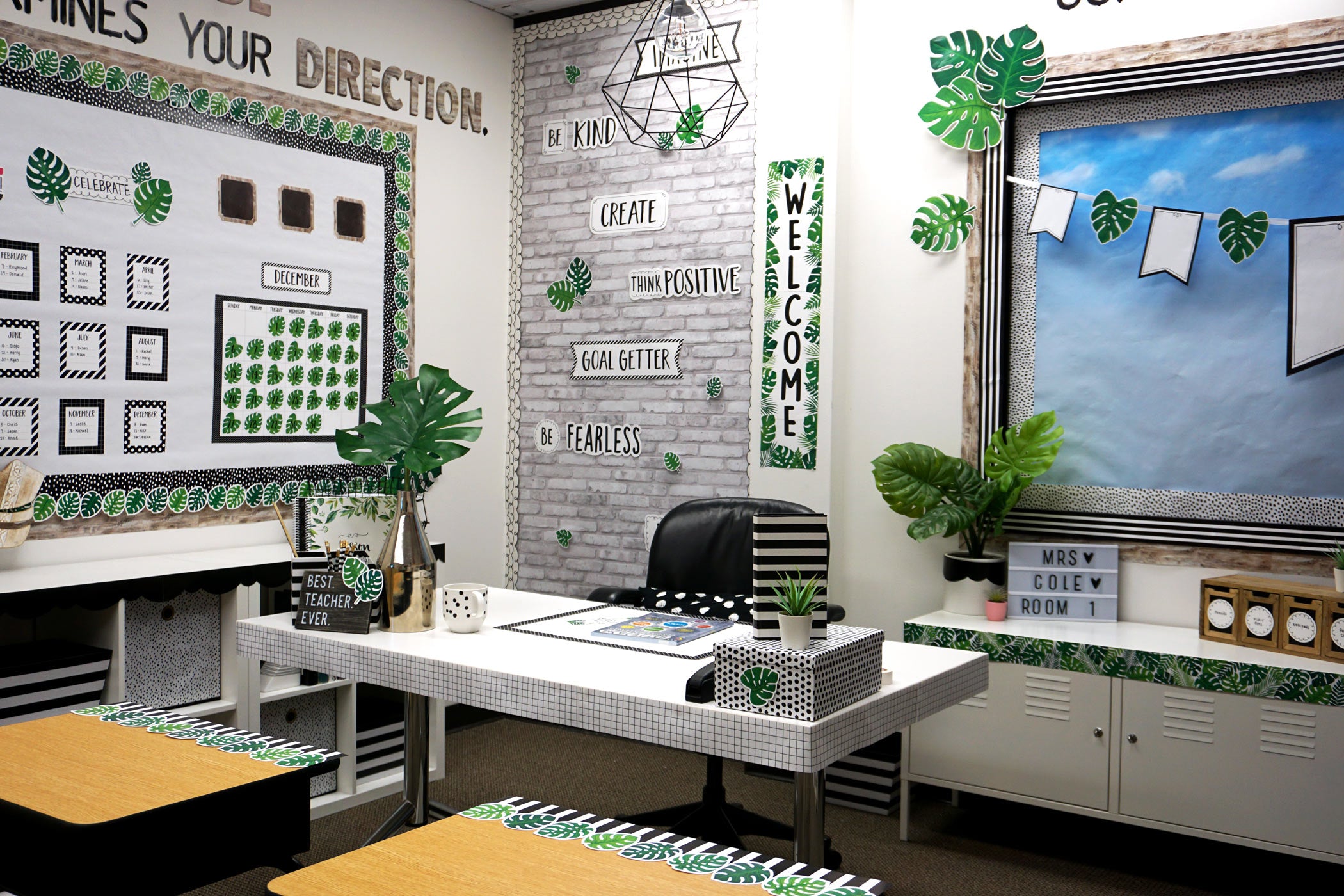 Palm Paradise Monstera Leaves 6 Inch Designer Cut-Outs